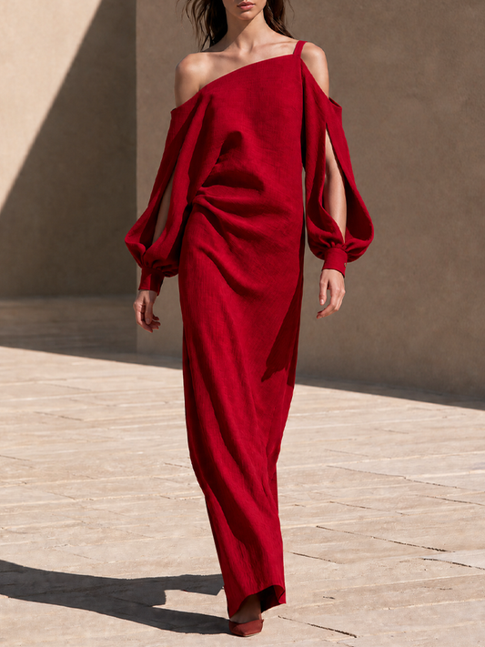 Faustine | Robe longue rouge à épaules dénudées et manches fendues