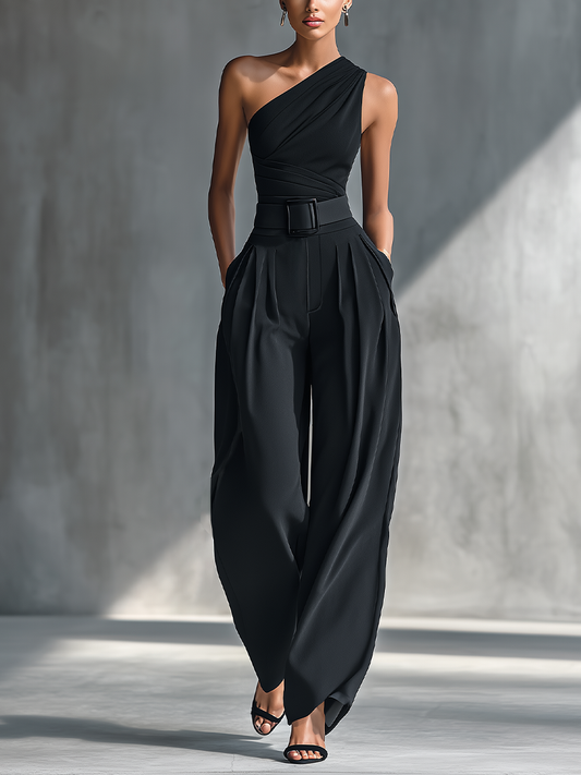 Esther, ensemble noir top une épaule et pantalon large, vu de face