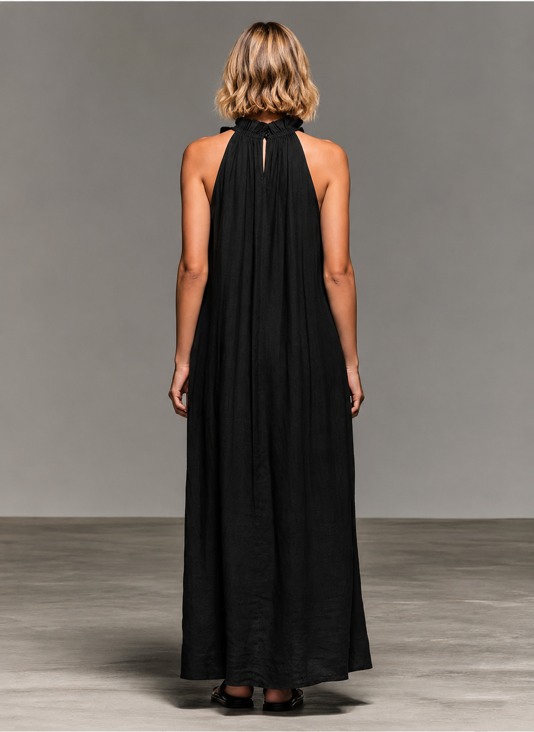 Emma | Robe longue sans manches à volants discrets