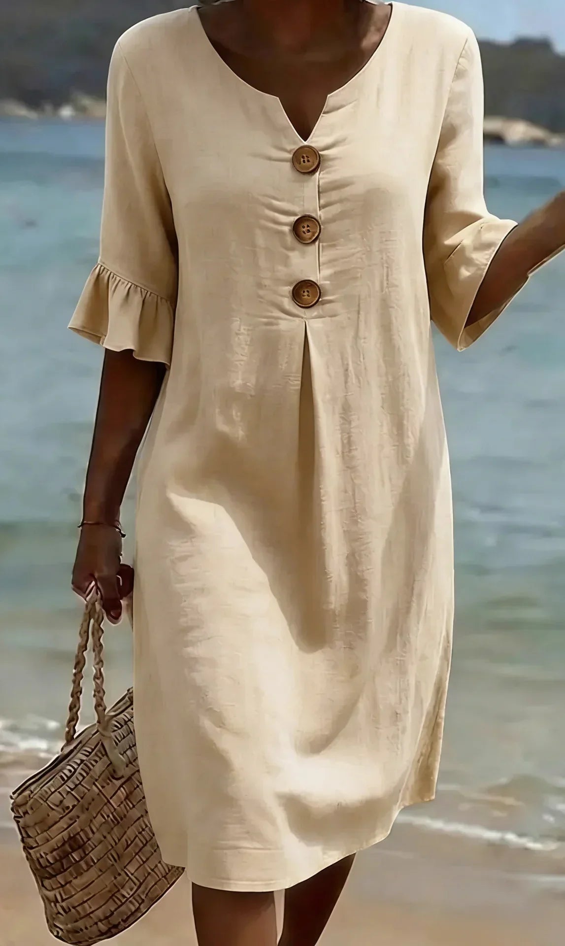Vanesa – Robe fluide avec manches volantées et boutons