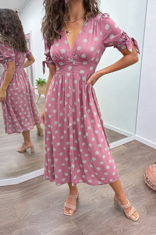 Caterina – Robe midi à pois col V effet sculptant