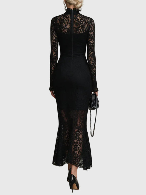 Monica | Robe Maxi Évasée en Dentelle Élégante