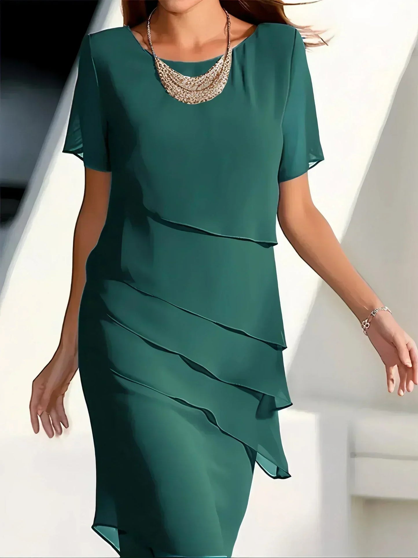 Kendra – Robe élégante en chiffon