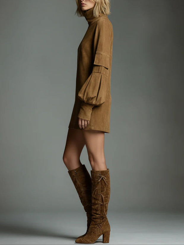 Bertille de profil avec des bottes hautes