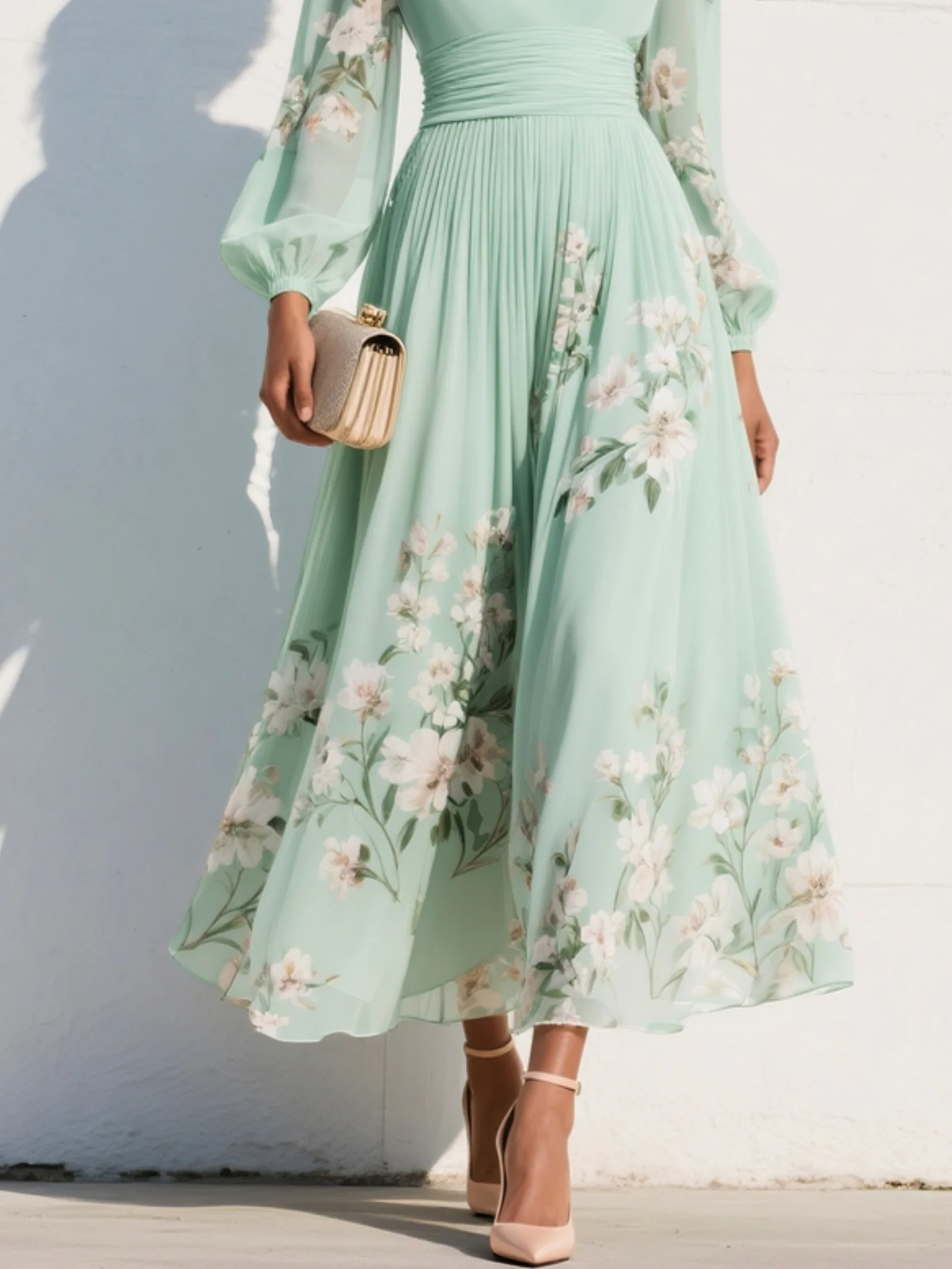 Maëlys – Robe midi plissée fleurie en chiffon col V