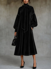 Margot | Robe midi en velours noir à nœud