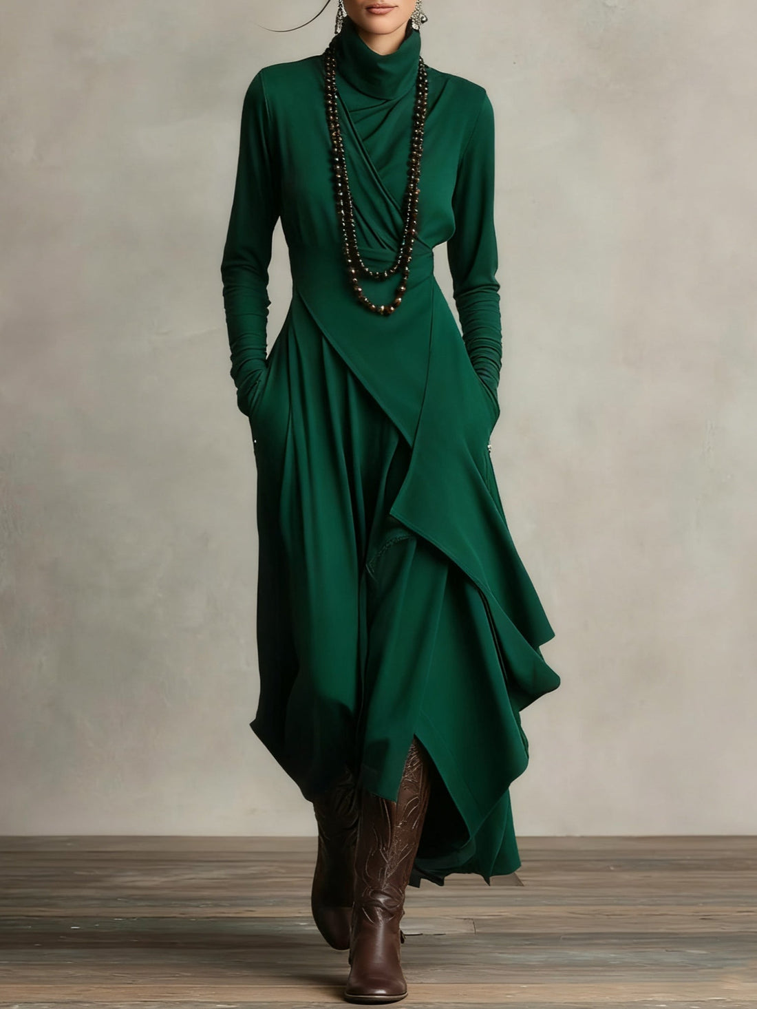 Apolline | Robe longue col roulé à drapé asymétrique