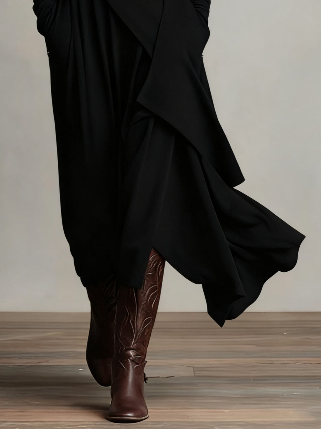 Apolline | Robe longue col roulé à drapé asymétrique