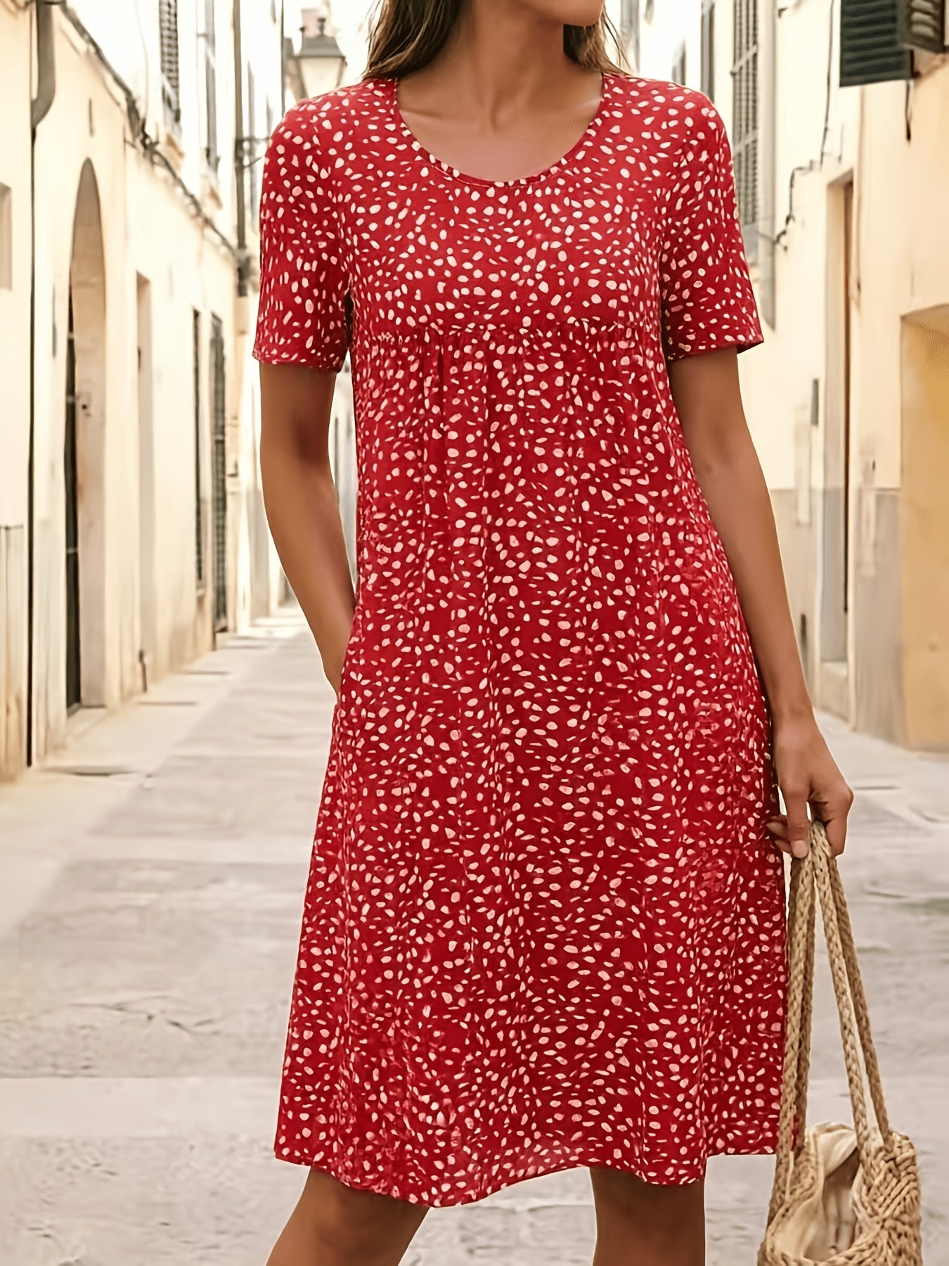 Colette – Robe midi fluide et confortable à imprimé discret