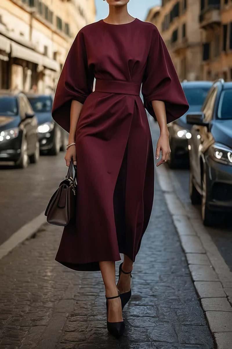 Laure, robe midi drapée à manches kimono, coloris bordeaux