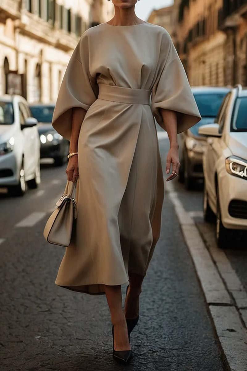 Laure, robe midi drapée à manches kimono, coloris beige