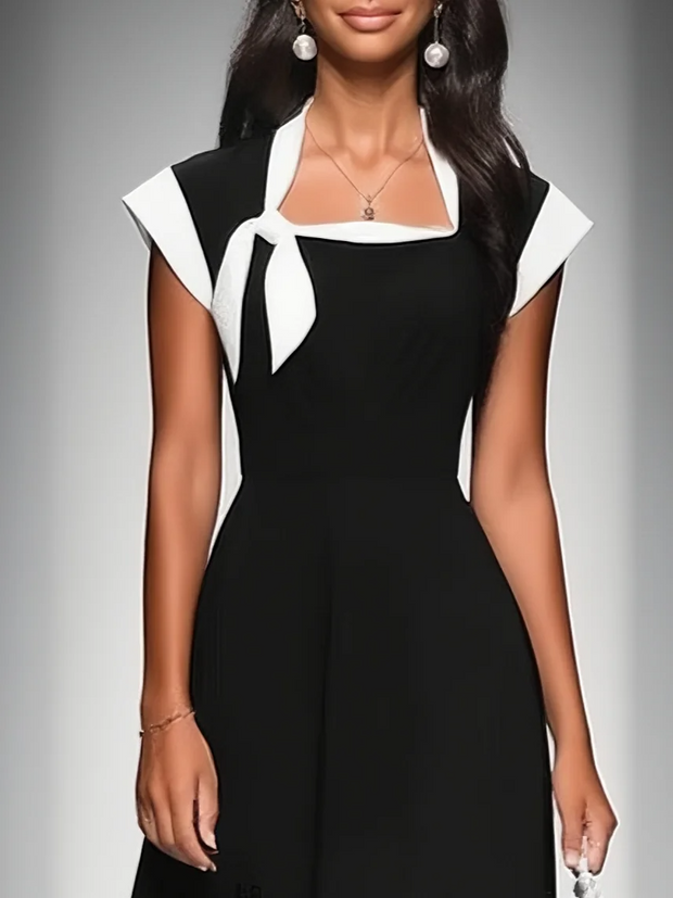 Camille | Robe midi noire à col contrasté