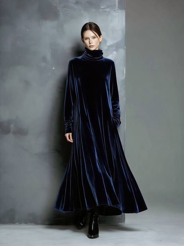Henriette | Robe longue en velours bleu marine à col montant