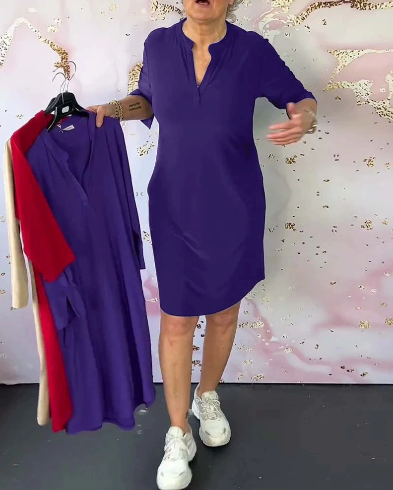 Hélène – Robe unie élégante col V
