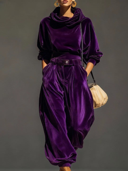 Madeleine, ensemble en velours violet : sweat à capuche et pantalon ample ceinturé