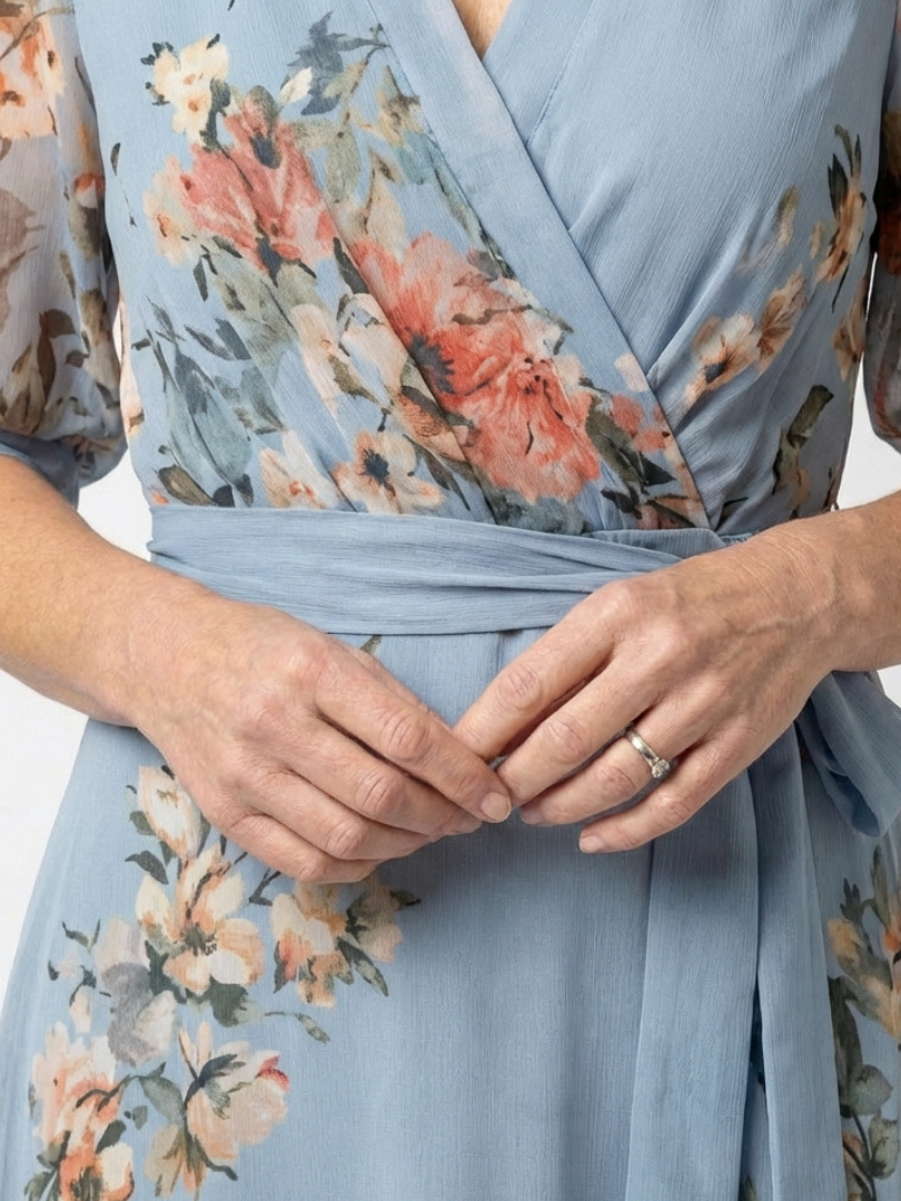 Agnès – Robe midi portefeuille fleurie